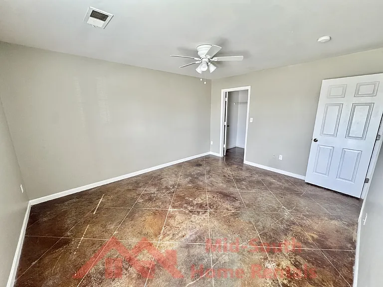 107 Nikki Dr #B — Photo 9