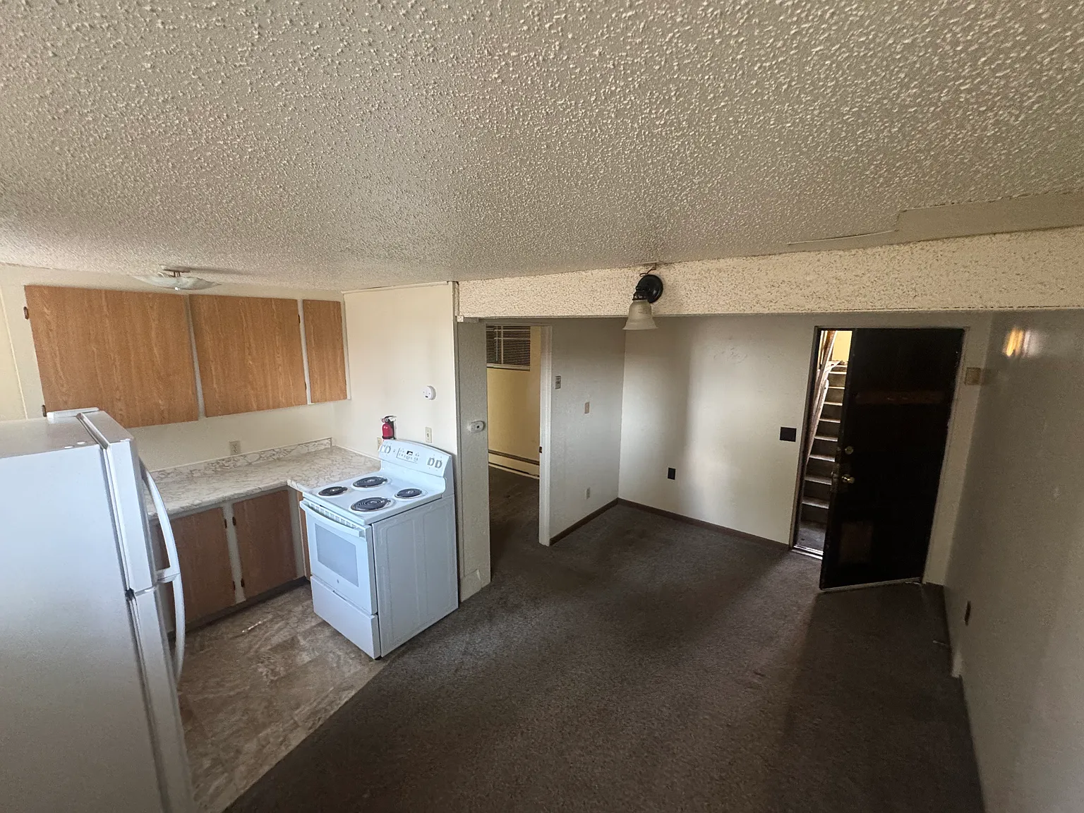 1 bed, $900 — Photo 2