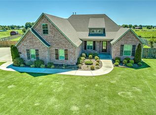 685 Tuscan Sun Ln, Springdale, AR 72762