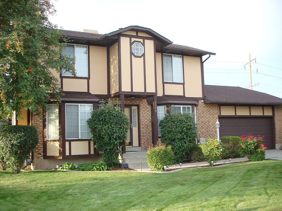 Beautiful front yard