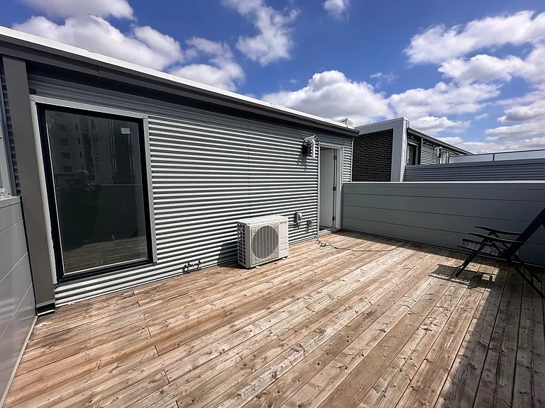 1430 Highland Rd W #3C — Photo 10