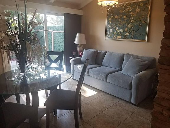4th image of 600 Sheffield Ct Unit 38