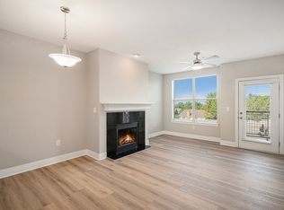 9039 E Panorama Cir #C-303, Englewood, CO 80112