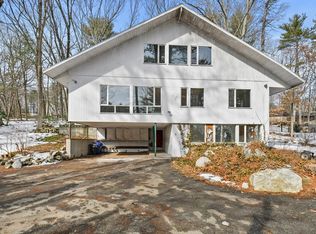 8 Irene Rd, Bedford, MA 01730