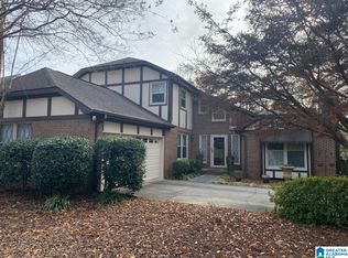 201 Pinehurst Cir, Gardendale, AL 35071
