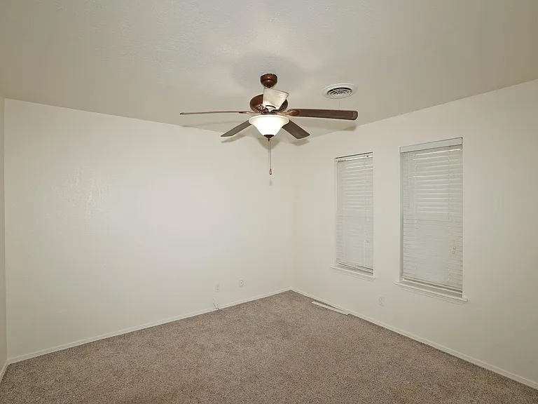 7902 Gerald Dr — Photo 27