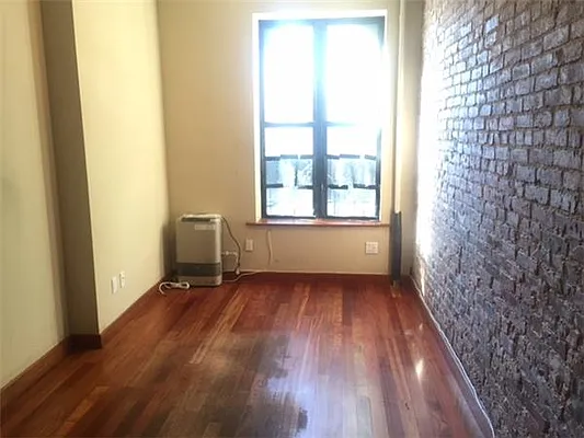 Rented by Platinum Properties | media 13