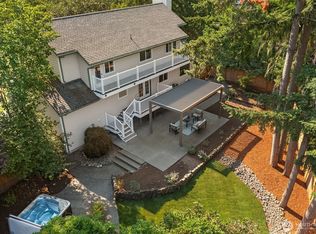 11517 Tyler Pl NE, Bainbridge Island, WA 98110