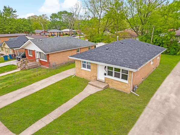 585 W Hickory St, Chicago Heights, IL 60411