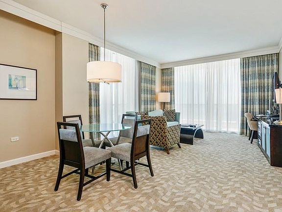 4th image of 4391 Collins Ave #1909-12