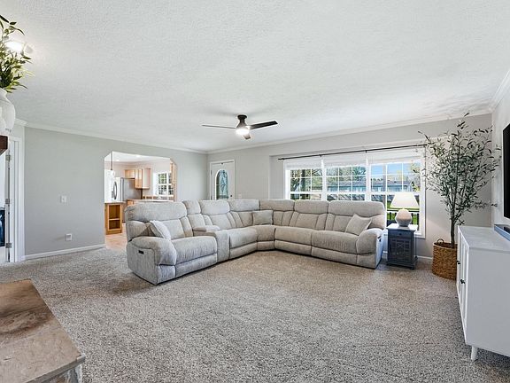 2nd image of 11150 N Polyanna Pike