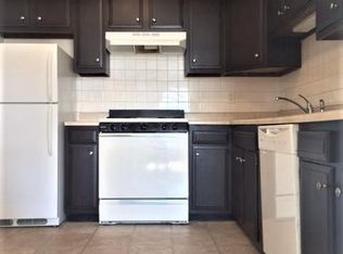 211 W Squantum St APT 6, Quincy, MA 02171