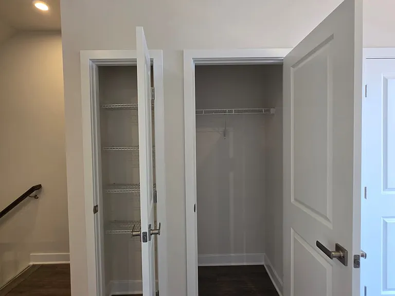 2928 Maisel St — Photo 17