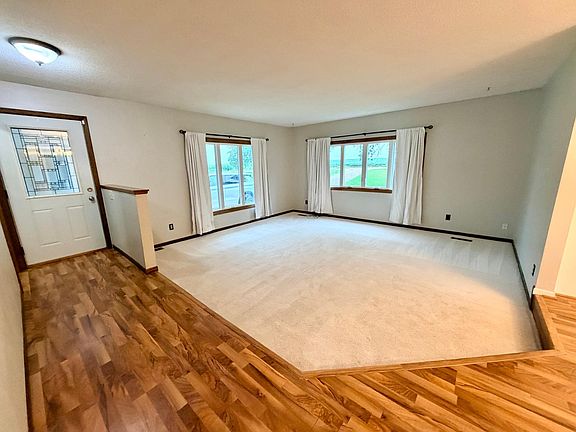 4th image of 4131 75th St NW