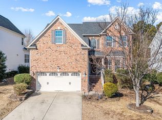912 Jewel Stone Ln, Morrisville, NC 27560