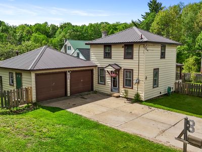 8 School St, Saranac Lake, NY, 12983