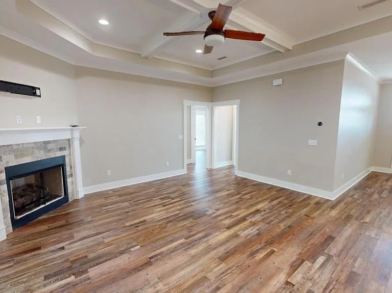 1006 Legacy Dr — Photo 7