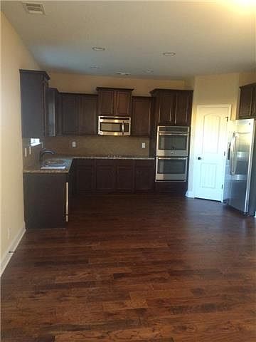 1st image of 2980 McManus Cir