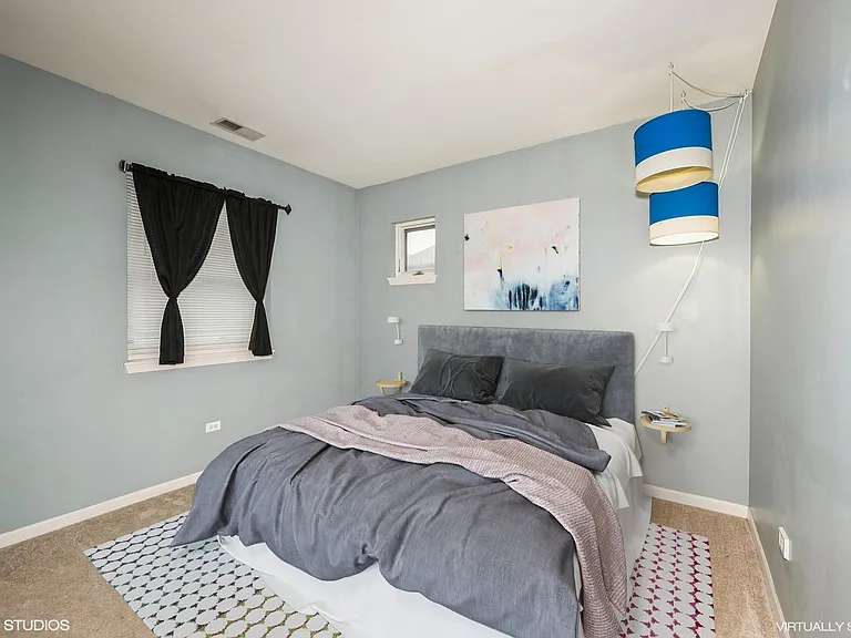 758 W 15th St #2A — Photo 9