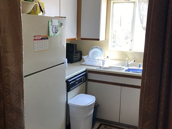 5th image of 10706 Victory Blvd APT 104