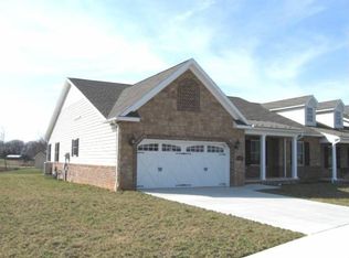 11 Stedtle Ave, Littlestown, PA 17340