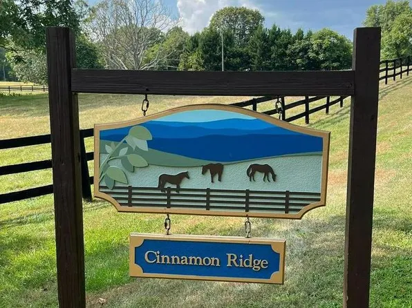 419 S Poes Rd, Amissville, VA 20106