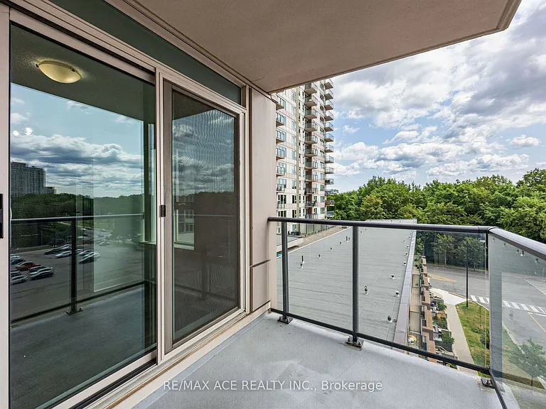 25 Town Centre Ct #808 — Photo 28