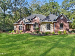 166 Geiger Rd, Lucedale, MS 39452