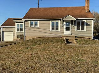 1313 W Broadway, Steeleville, IL 62288