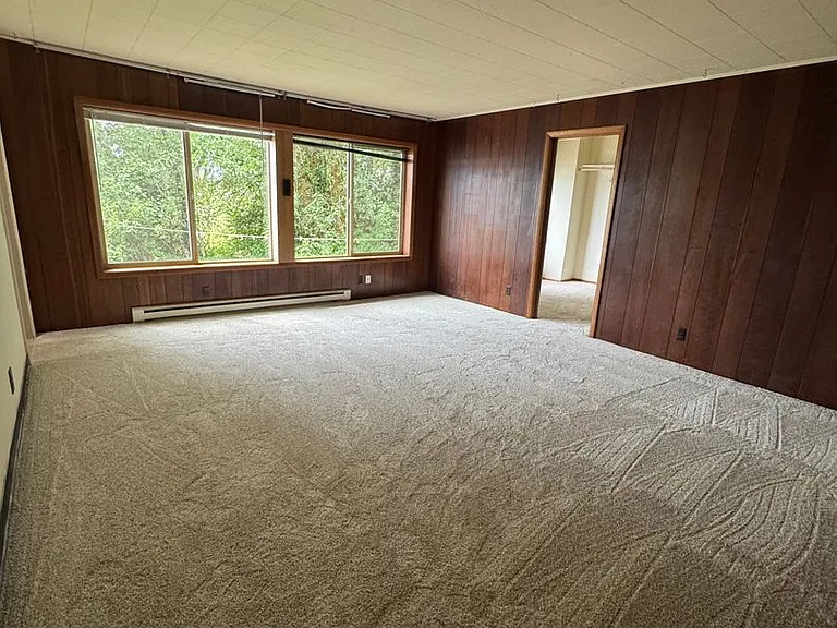 8525 Ocean Beach Hwy — Photo 16