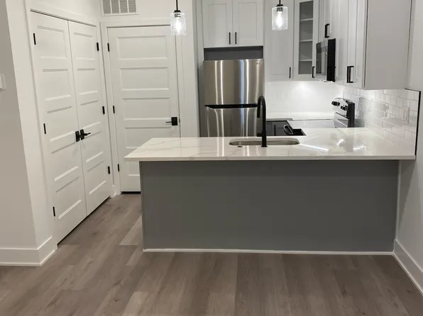 712 N Preston St, Philadelphia, PA