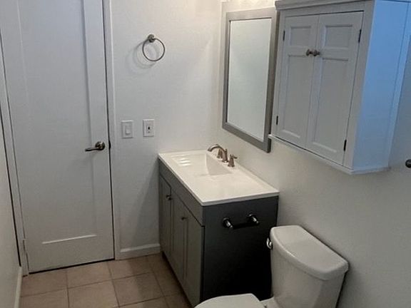 4th image of 1148 Cotton St #A