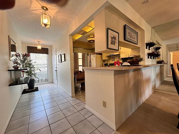 5th image of 303 Knottwood Ct #3