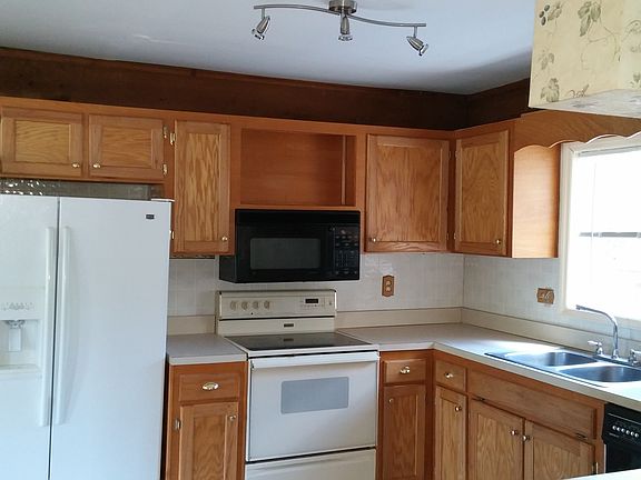 3rd image of 6340 Harrison St