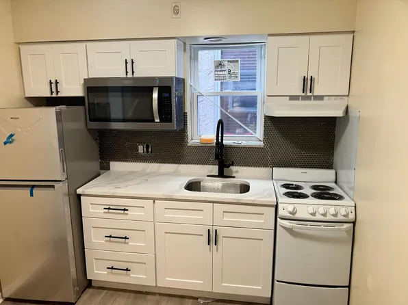 1808 S Broad St #2, Philadelphia, PA 19145