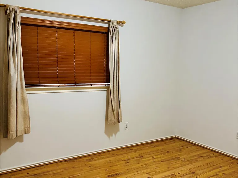 2508 Byfield Dr — Photo 9