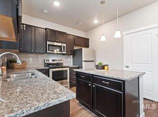 10745 W Brownstone Ln, Boise, ID 83709
