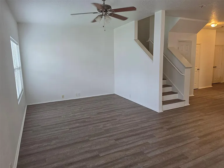 3418 Glenmore Meadow Dr — Photo 5