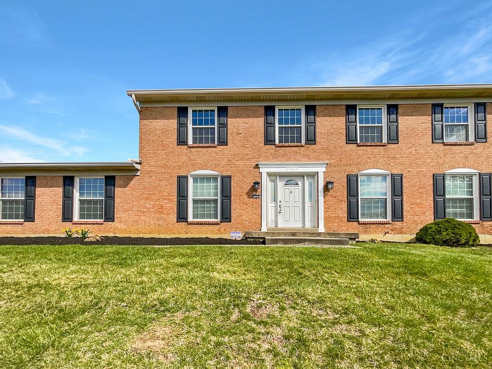 1st image of 724 Cedarhill Dr