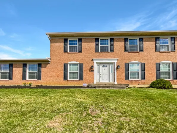 724 Cedarhill Dr, Cincinnati, OH 45246