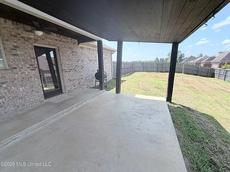 531 Birchwood Blvd — Photo 30