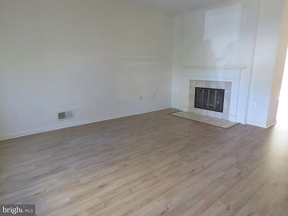 2nd image of 7105 Strawn Ct