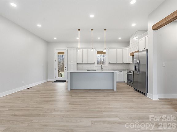 4th image of 1133 White Jenkins Rd