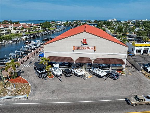 2nd image of 2400 Bayshore Blvd
