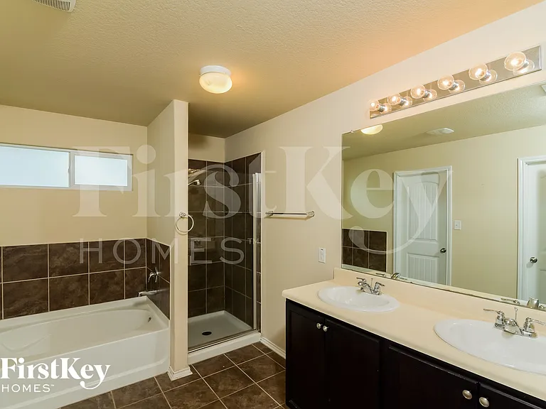 7106 Phoebe Vw — Photo 9