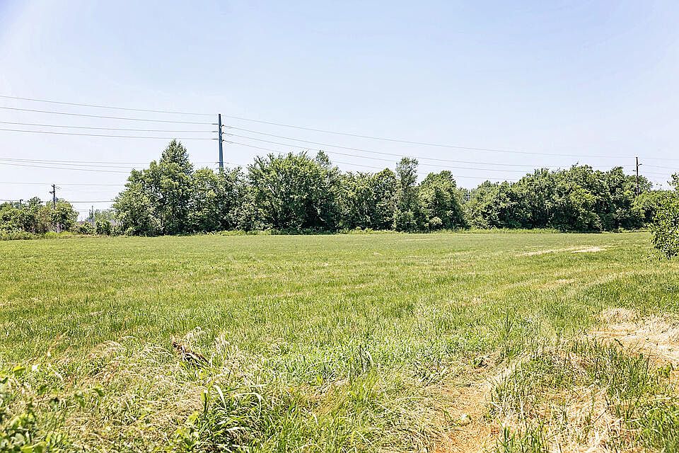 2nd image of 99 Kime Street