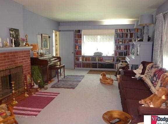 5th image of 755 E Military Ave