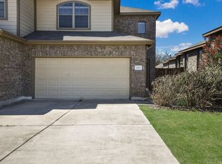 1420B Muirfield Bend Dr, Hutto, TX 78634