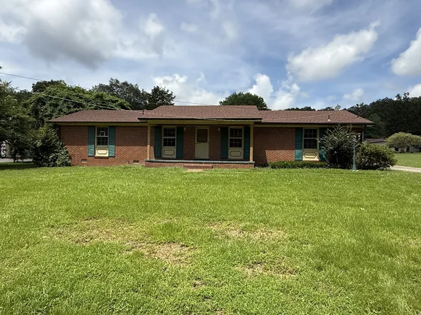 125 Benco Ln, Camden, TN 38320