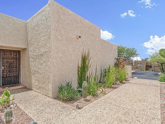 4th image of 735 E Placita Del Mirador